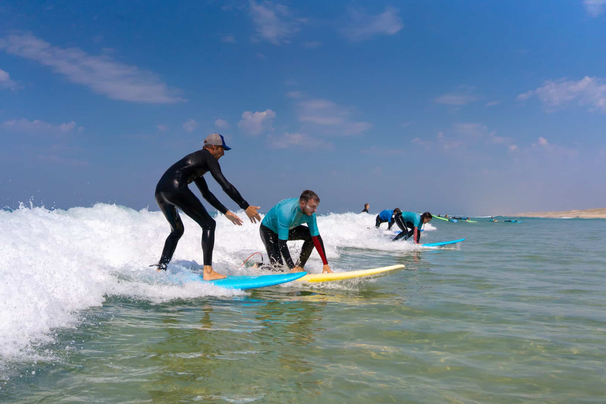 cours de surf bon cadeau surf so nice surfschool le porge gironde